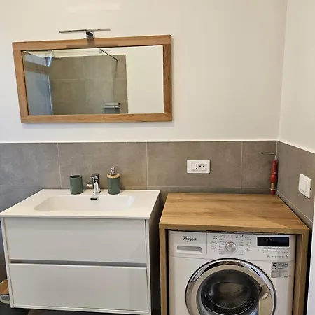 Roma 36 公寓 圣雷默